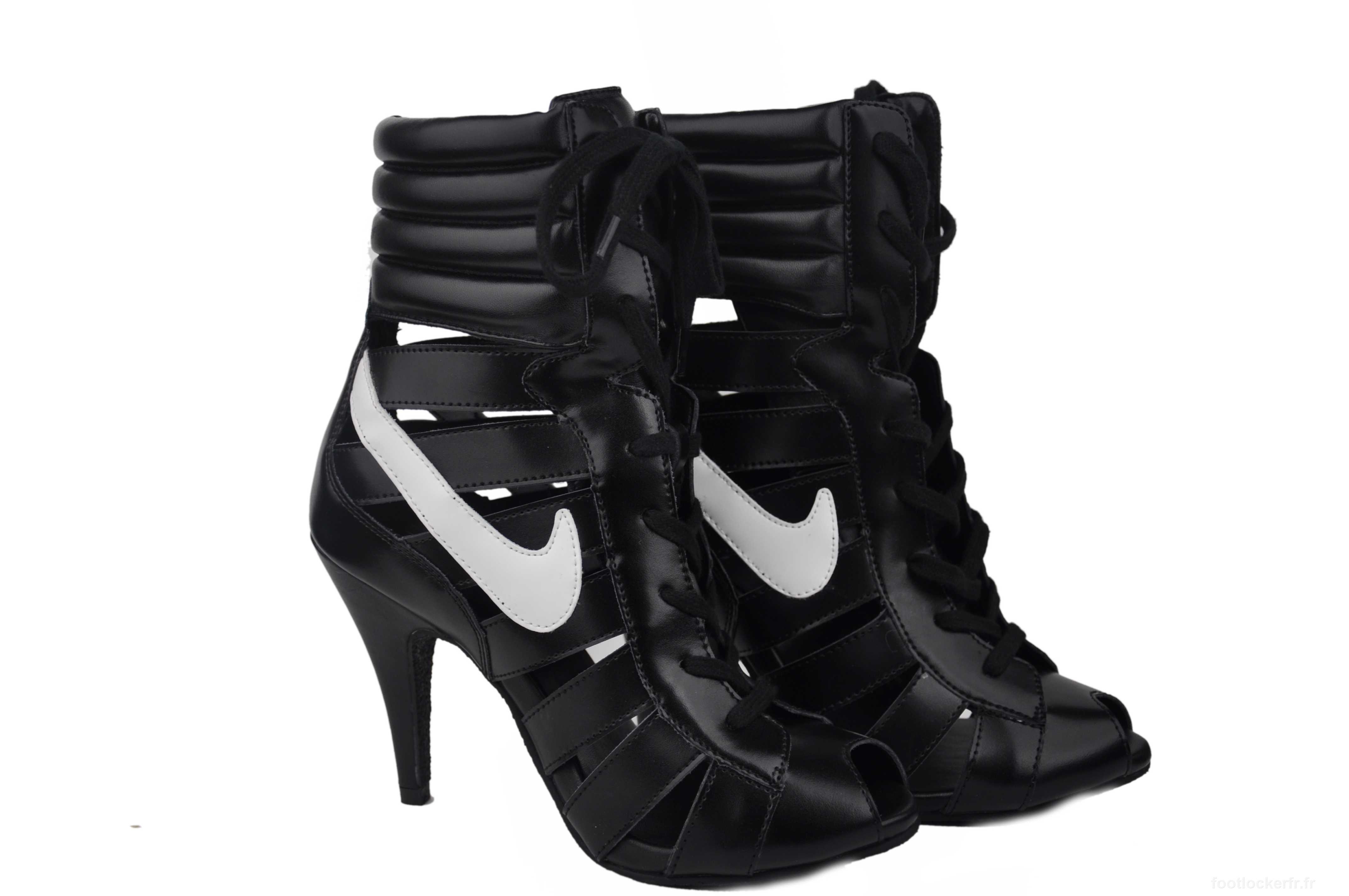 Nike Sandale Talons Hauts Femme Pas Cher Enstock Acheter Nike Talon